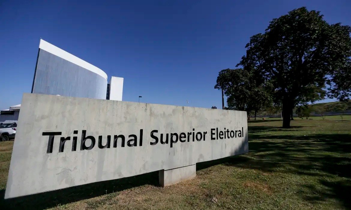 TSE vai monitorar uso da IA durante eleições 2026