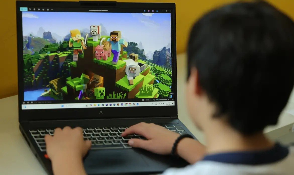 Fadiga visual infantil aumenta preocupação com uso excessivo de telas