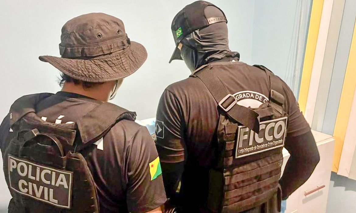Operação da PF reúne polícias civis, militares e penais em 19 estados