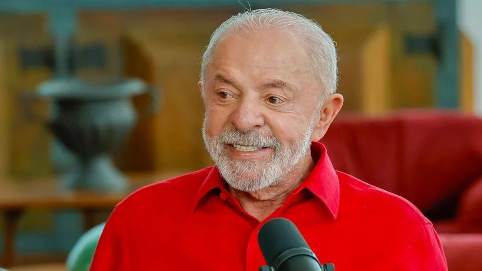 Lula assina reajuste do Bolsa Família após mais de três anos