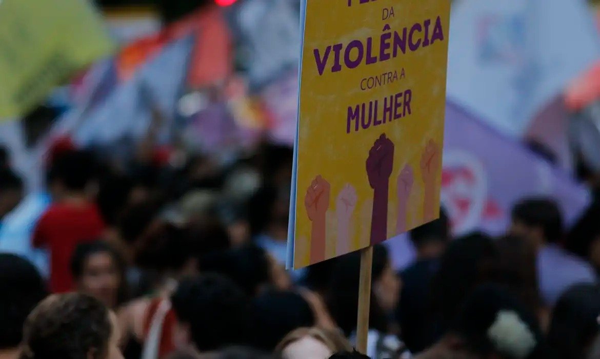 ONU defende salário igual e trabalho formal para mulheres