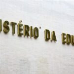 Pronatec oferece curso para trabalhar com carro elétrico