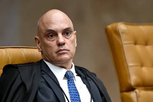 Moraes adia fala após mudança de Fachin no inquérito das fake news